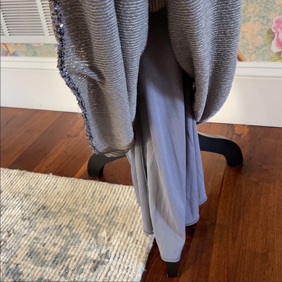 Bad glue Mischka gown size 4 - Picture 4 of 4